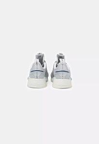 Фото № 4 с приближением к товару «‎NMD V3 UNISEX»