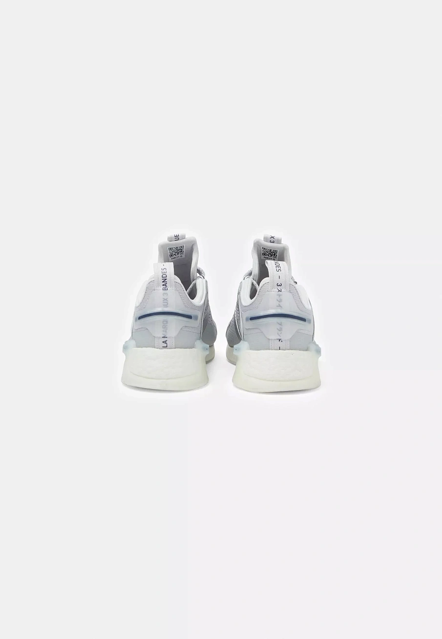 Фото № 4 с приближением к товару «‎NMD V3 UNISEX»