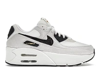 Фото № 1 с приближением к товару «‎Nike Air Max 90 LV8»
