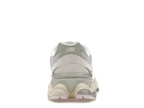 Фото № 4 с приближением к товару «‎New Balance 9060»