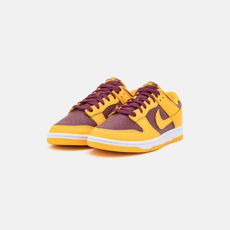 Фото № 2 с приближением к товару «‎Nike Dunk Retro »