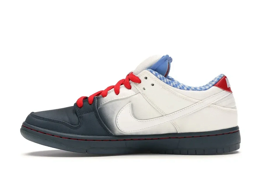 Фото № 3 с приближением к товару «‎Nike SB Dunk Low Dorothy»