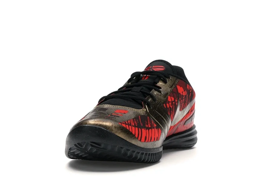 Фото № 2 с приближением к товару «‎Nike KB Mentality Black Metallic Gold Chilling Red»