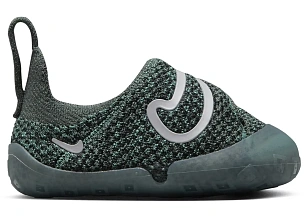 Nike Swoosh 1