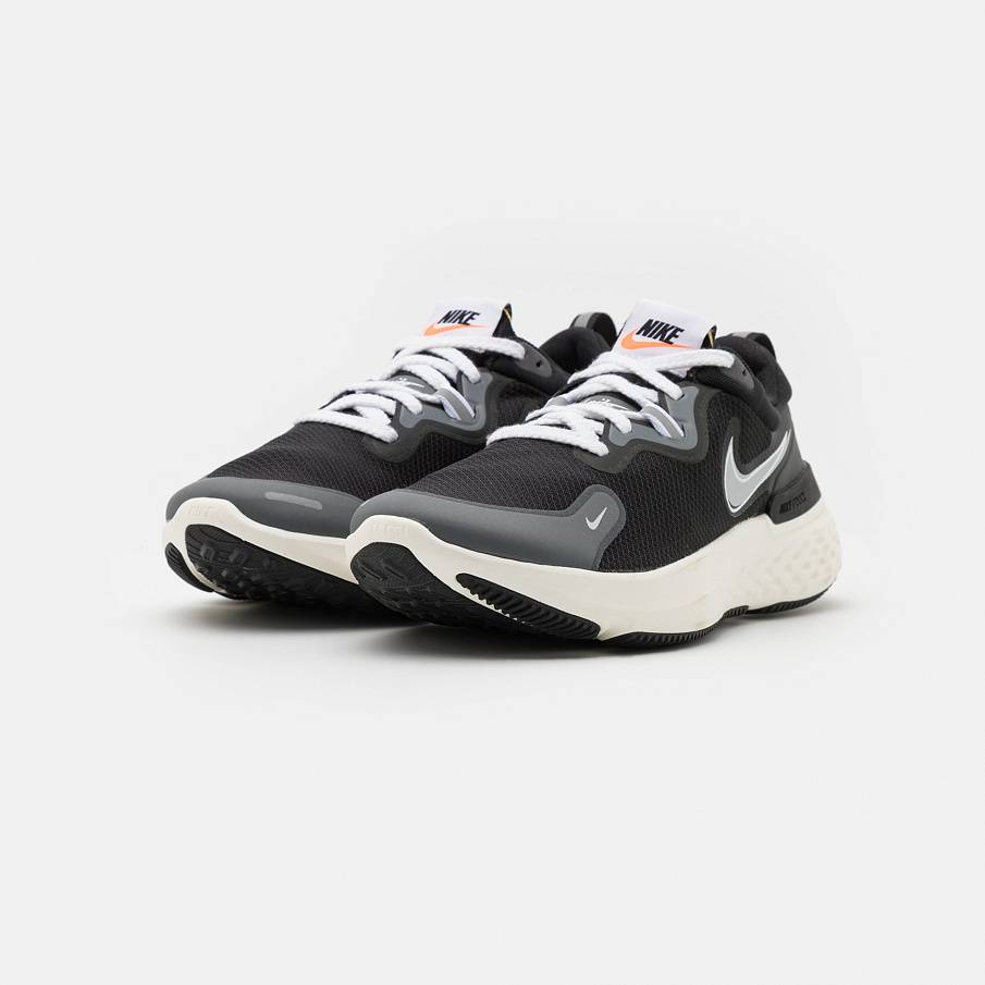 Фото № 2 с приближением к товару «‎Nike React Miler Prm»