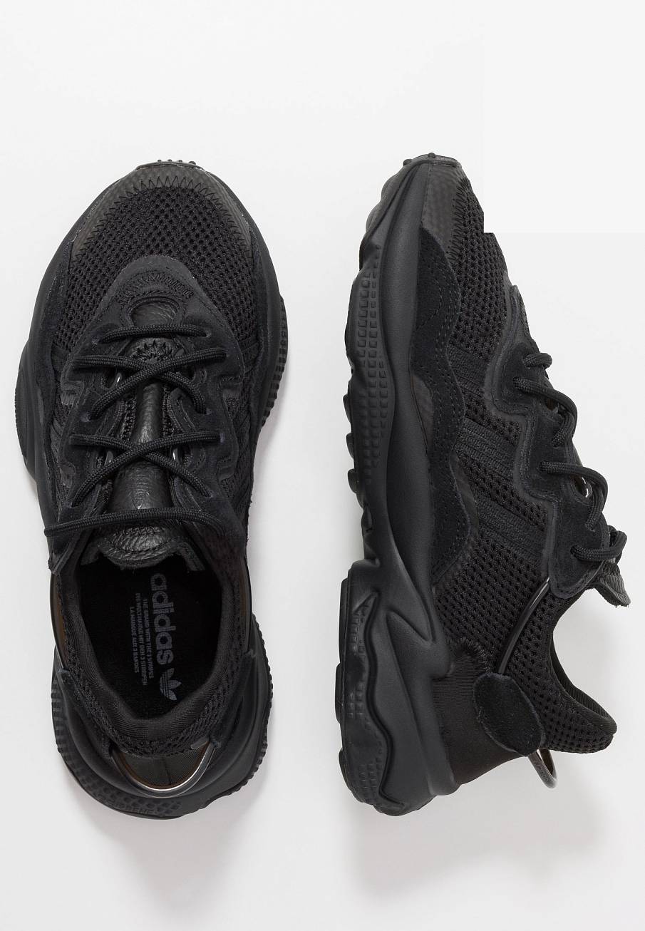 Фото № 3 с приближением к товару «‎Adidas Ozweego »