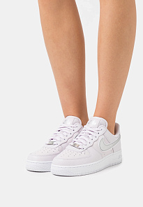 Фото № 2 с приближением к товару «‎Nike Air Force 1 »