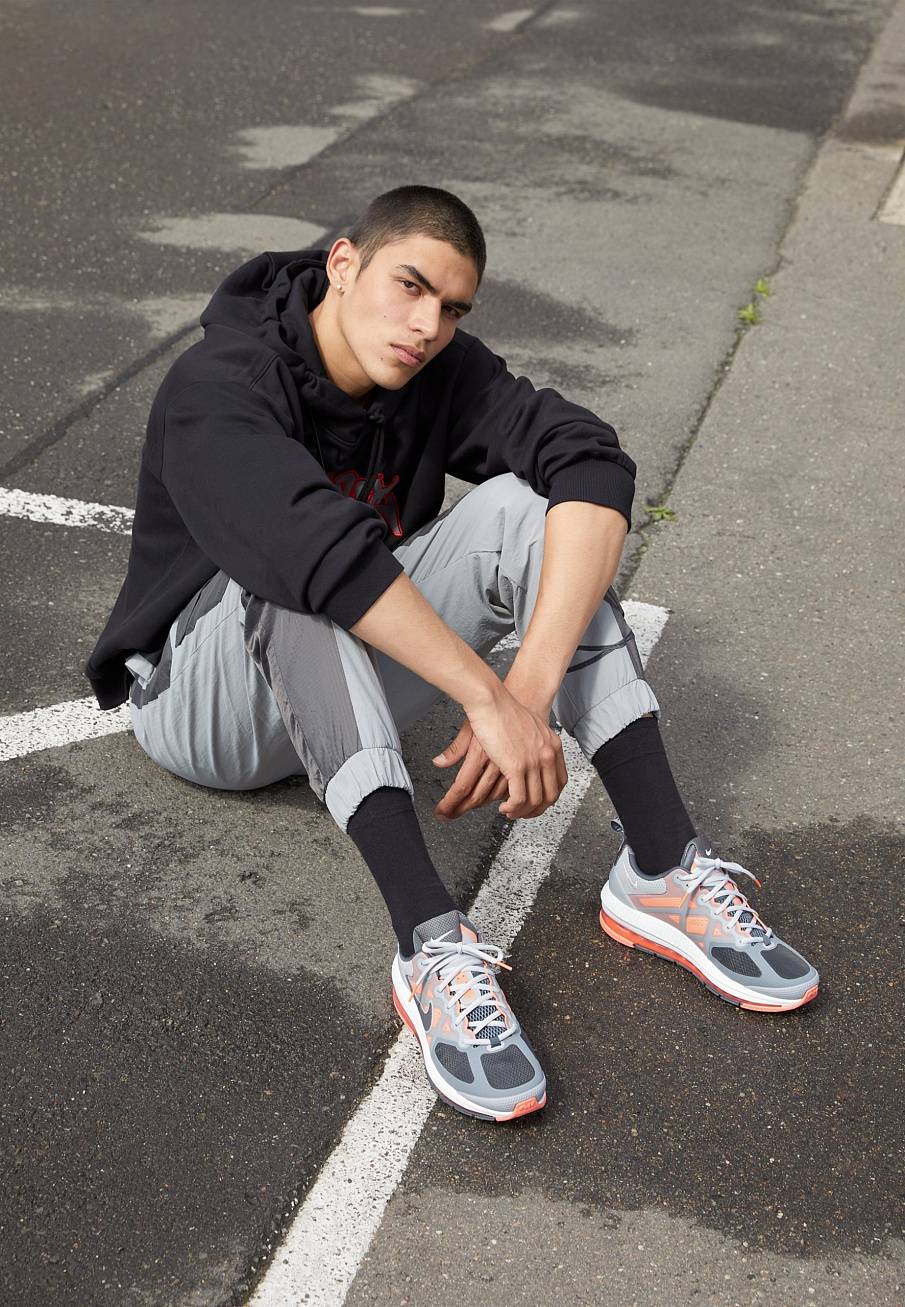 Фото № 2 с приближением к товару «‎Nike Air Max Genome »