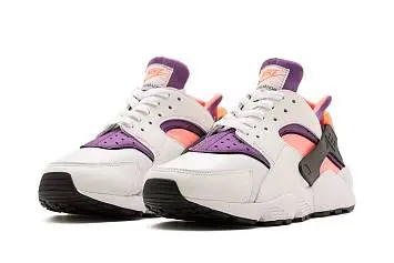 Nike Air Huarache 'Bright Mango' - 3