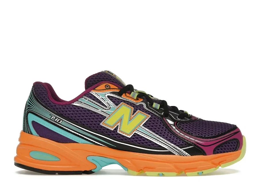 Фото № 1 с приближением к товару «‎New Balance 740v2»