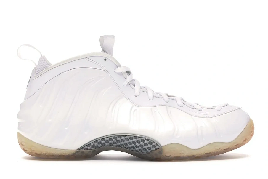 Фото № 1 с приближением к товару «‎Nike Air Foamposite One White Out»