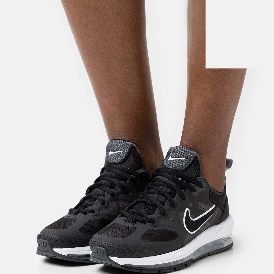 Фото № 2 с приближением к товару «‎Nike Air Max Genome »