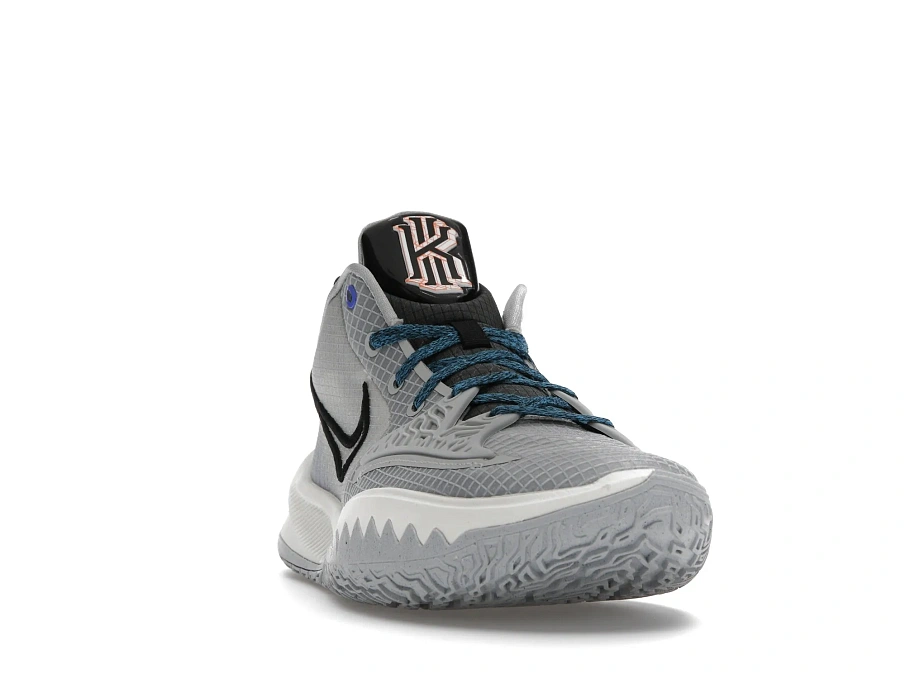 Фото № 3 с приближением к товару «‎Nike Kyrie 4 Low Grey Fog»