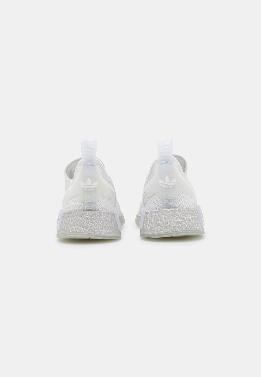 Фото № 3 с приближением к товару «‎Adidas Nmd_r1 Spectoo »