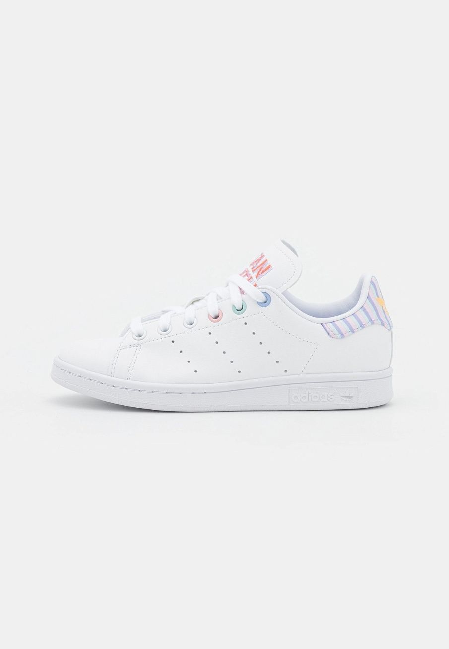 Фото № 1 с приближением к товару «‎Adidas Stan Smith »
