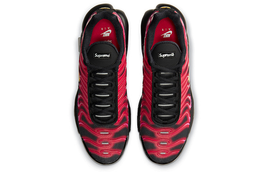 Фото № 4 с приближением к товару «‎Supreme x Nike Air Max Plus TN Black»