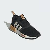 Фото № 2 с приближением к товару «‎Adidas Disney »