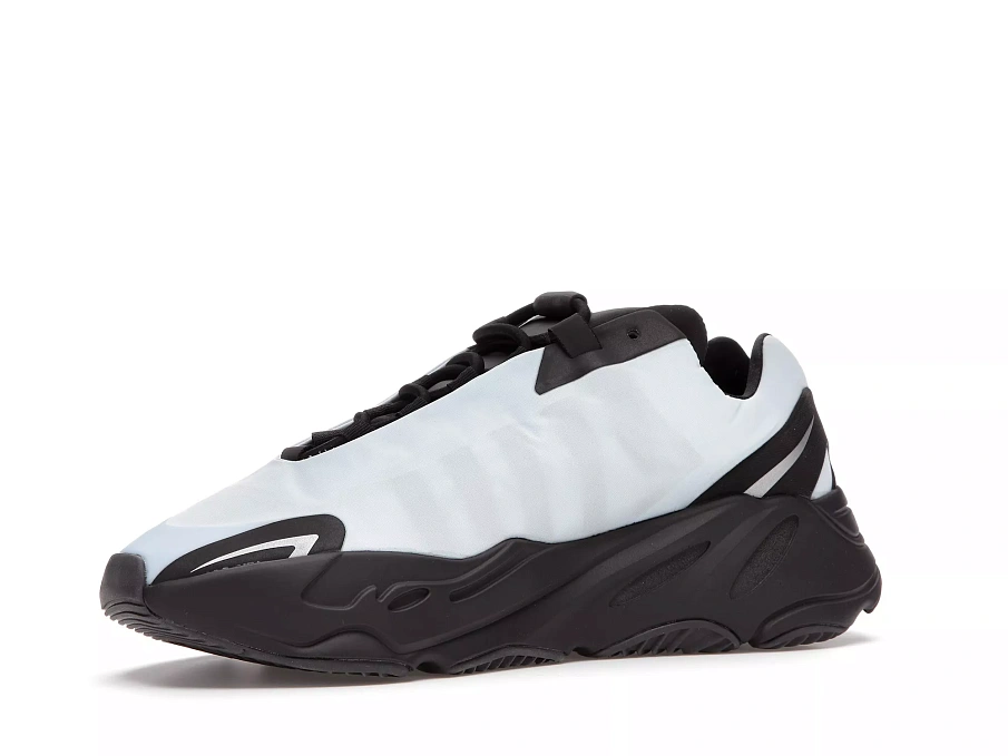 Фото № 5 с приближением к товару «‎adidas Yeezy Boost 700 MNVN Blue Tint»