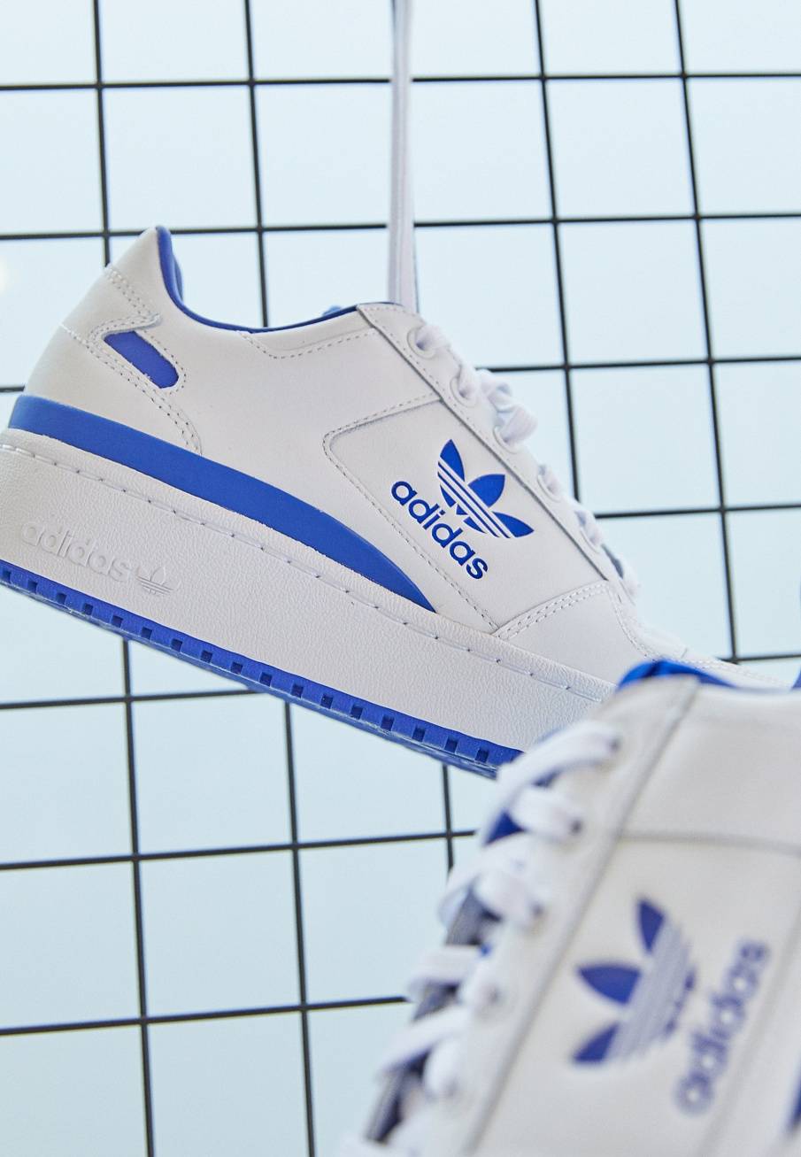 Фото № 3 с приближением к товару «‎Adidas Forum Bold »