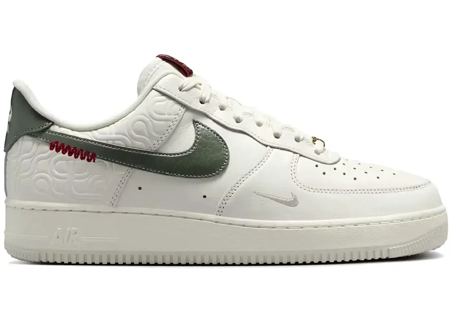 Фото № 1 с приближением к товару «‎Nike Air Force 1 Low»