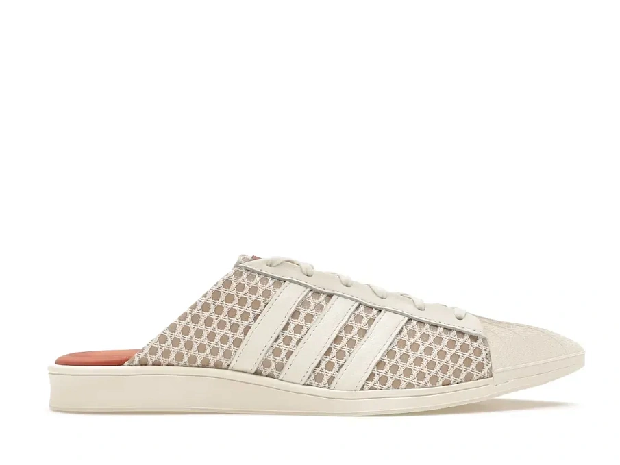 Фото № 1 с приближением к товару «‎adidas Mule»