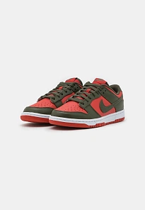 Фото № 2 с приближением к товару «‎DUNK RETRO»
