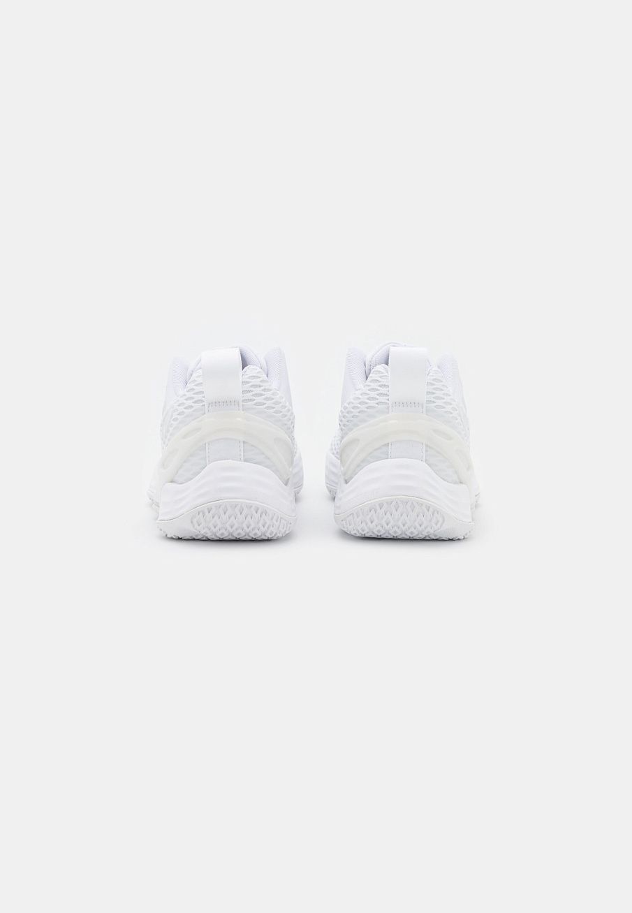 Фото № 3 с приближением к товару «‎Adidas Exhibit Away Team Lightstrike Shoes»