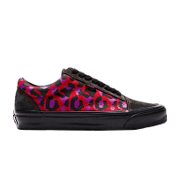 Фото № 1 с приближением к товару «‎Stray Rats x Vans Vault UA Old Skool NS OG LX Raven Racing Red»