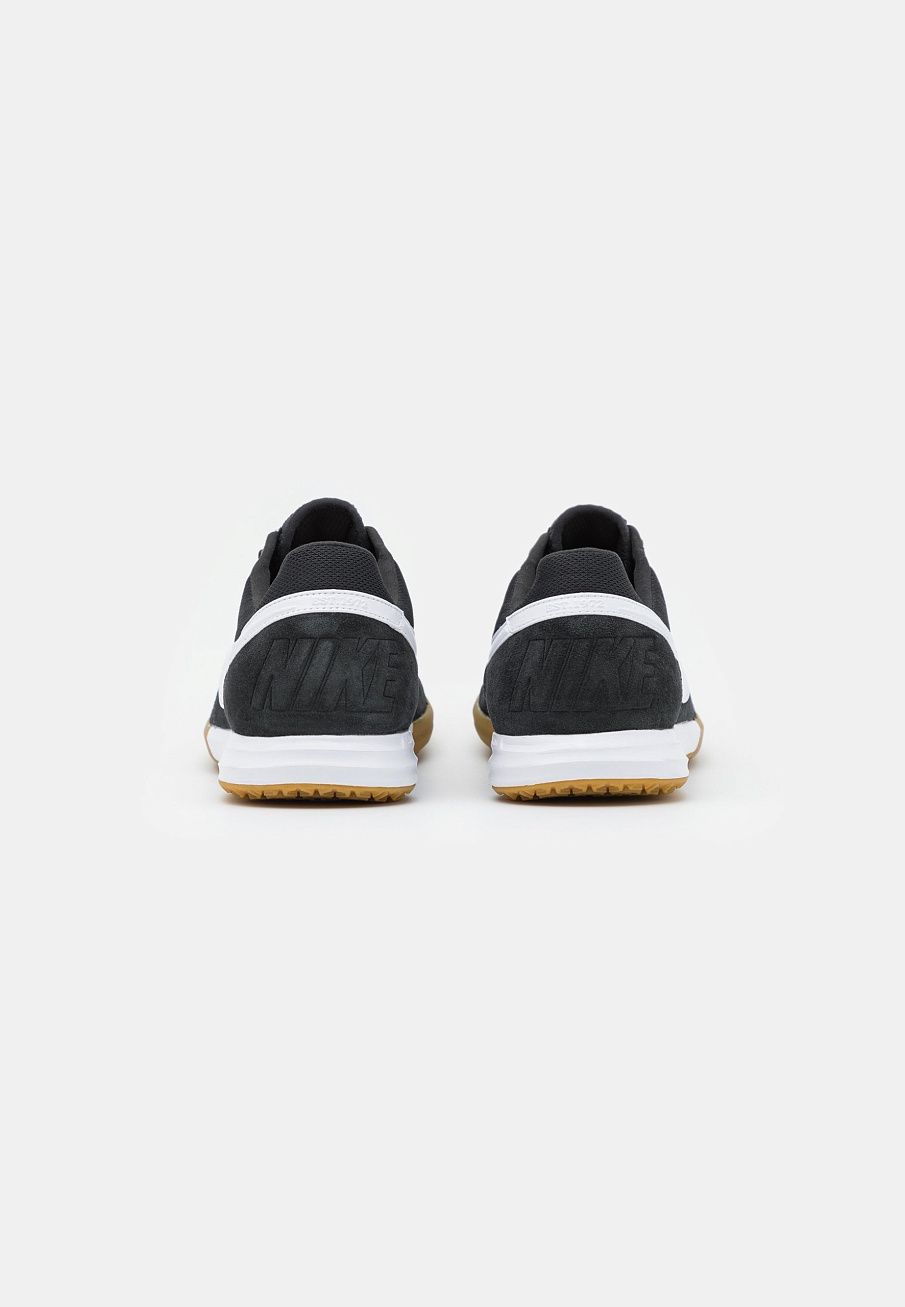 Фото № 2 с приближением к товару «‎Nike Premier II IC »