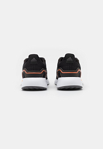 Фото № 3 с приближением к товару «‎Adidas Eq19»