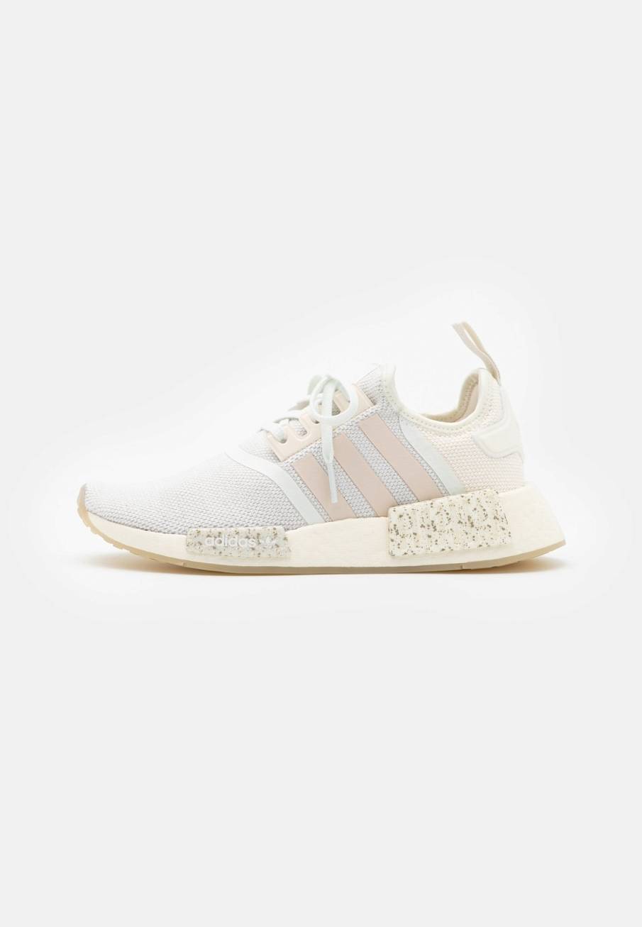 Фото № 1 с приближением к товару «‎Adidas Nmd R1 »