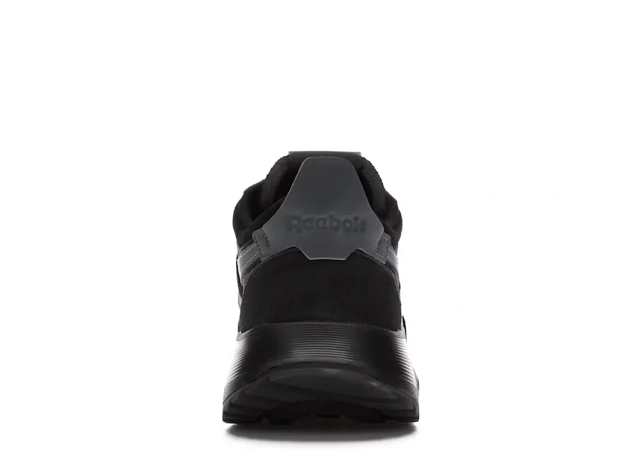 Фото № 4 с приближением к товару «‎Reebok Classic Leather Legacy»