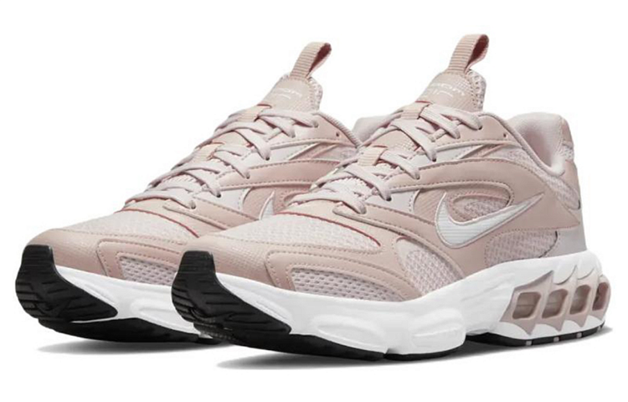 Фото № 3 с приближением к товару «‎ Nike Zoom Air Fire Running shoes»