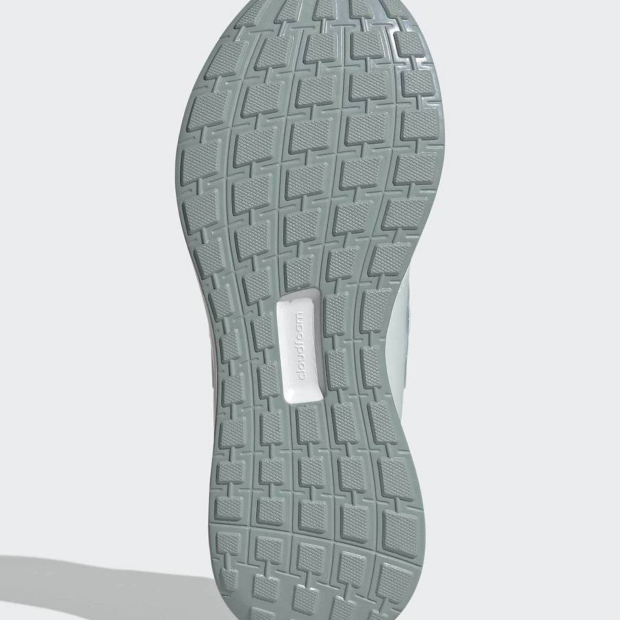 Фото № 5 с приближением к товару «‎Adidas Eq19»