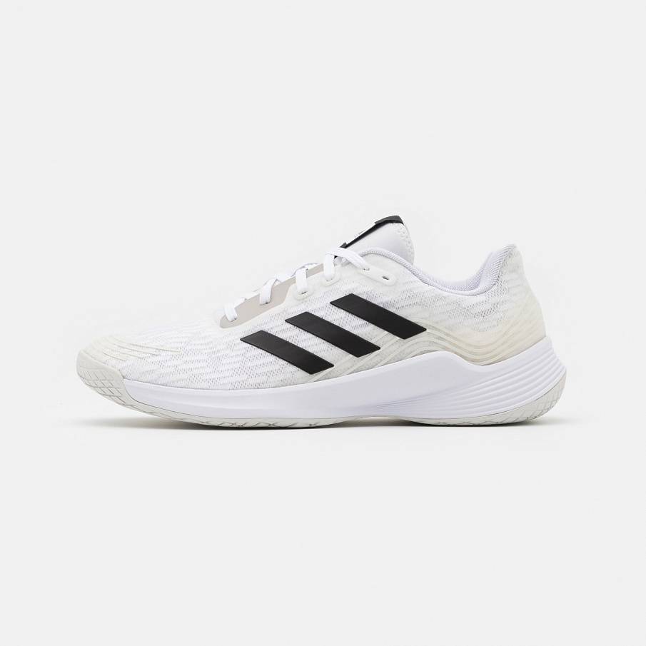 Фото № 1 с приближением к товару «‎Adidas Novaflight»