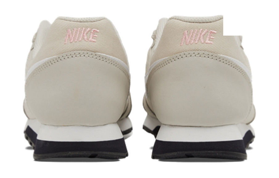 Фото № 4 с приближением к товару «‎Nike MD Runner 2 (GS) GreyWhite»