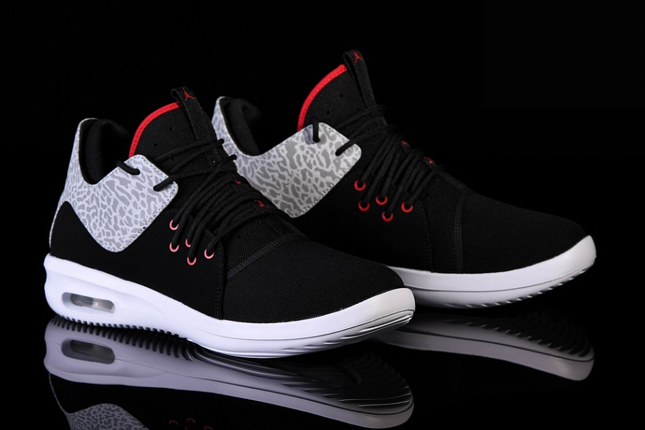 Фото № 4 с приближением к товару «‎Nike Air Jordan First Class Cement »