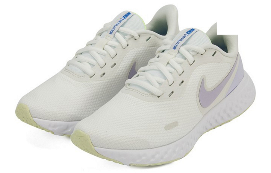 Фото № 3 с приближением к товару «‎ Nike REVOLUTION 5 Running shoes WhiteViolet»