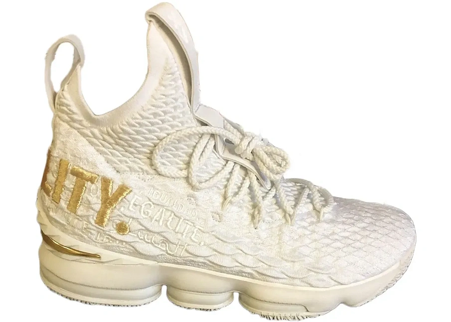 Фото № 1 с приближением к товару «‎Nike LeBron 15 Equality (White)»