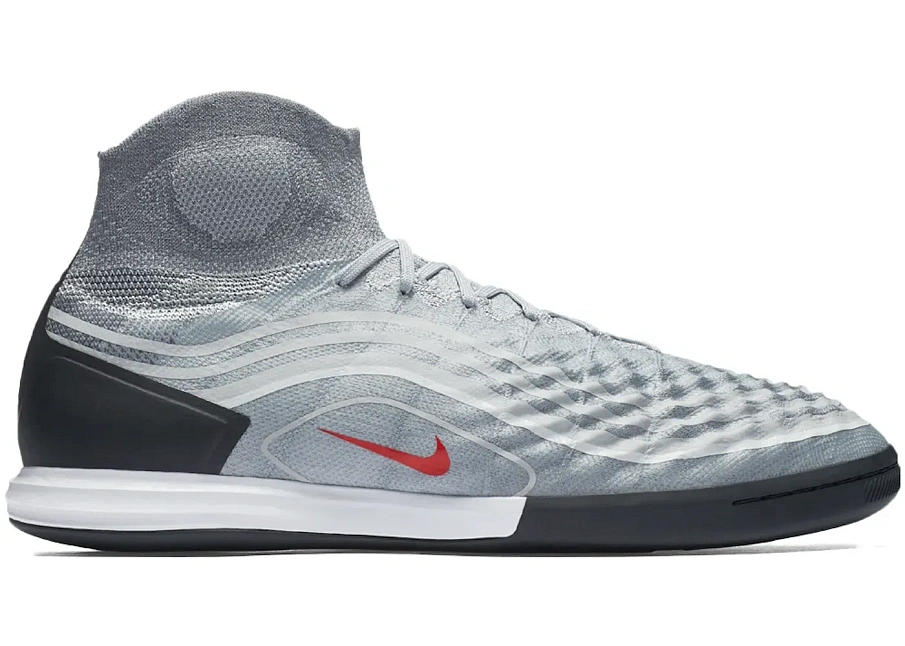 Фото № 1 с приближением к товару «‎Nike MagistaX Proximo II DF IC 97 Silver»
