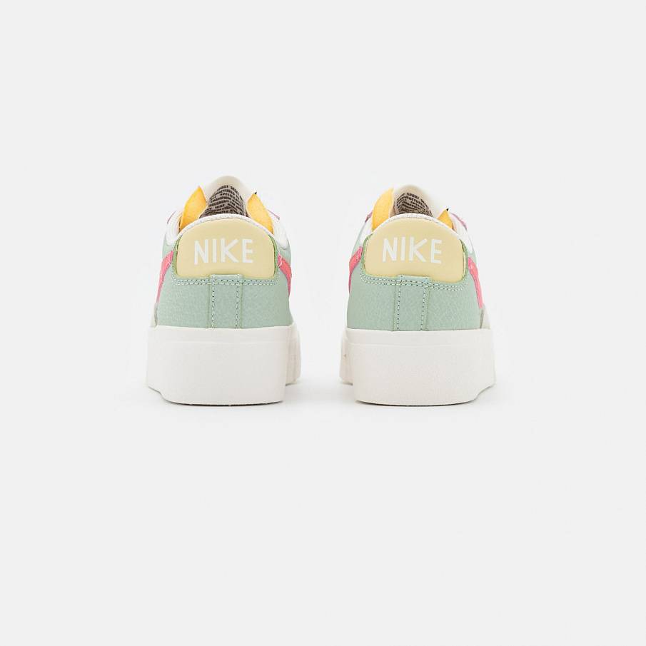 Фото № 4 с приближением к товару «‎Nike Blazer Platform »