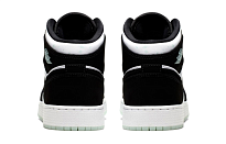 Фото № 4 с приближением к товару «‎Air Jordan 1 Mid SE (GS) White Black Teal Tint»
