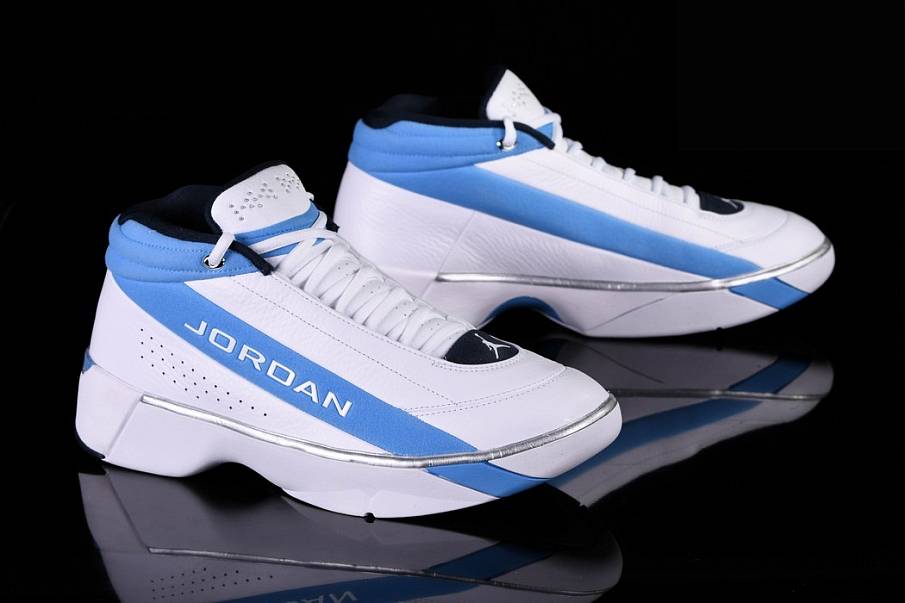 Фото № 2 с приближением к товару «‎Nike Air Jordan Team Showcase Unc North Caroline»