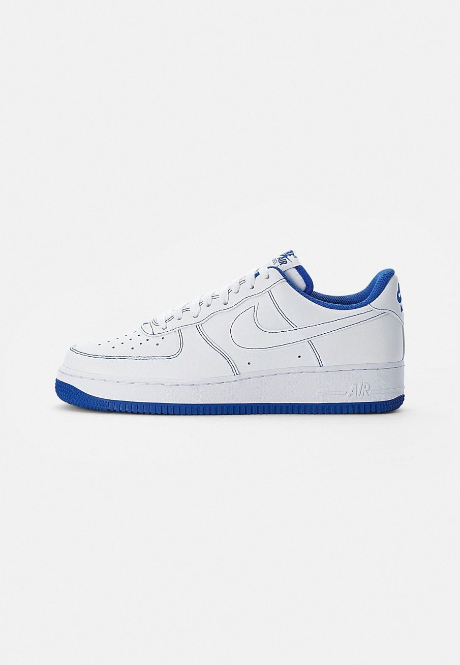 Фото № 1 с приближением к товару «‎Nike Air Force 1 Stitch »