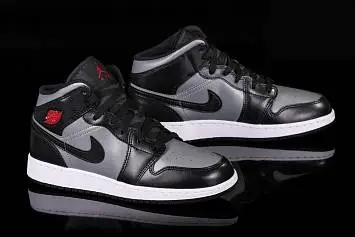 Nike Air Jordan 1 Retro Gs Shadow - 3