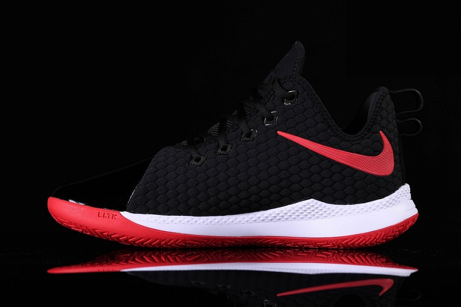 Фото № 3 с приближением к товару «‎Nike Lebron Witness Iii»