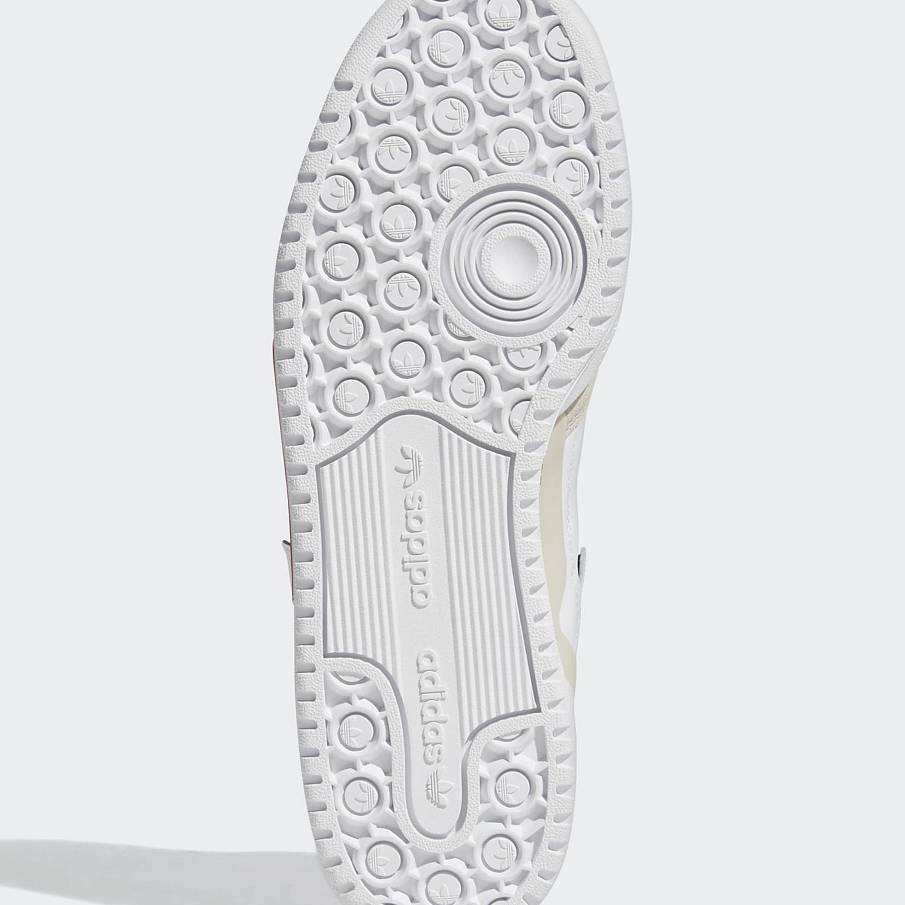 Фото № 5 с приближением к товару «‎Adidas Forum »