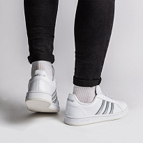 Фото № 2 с приближением к товару «‎Adidas Grand Court Base Beyond»