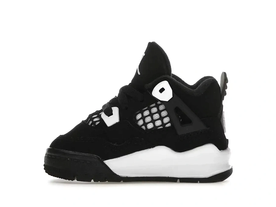 Фото № 3 с приближением к товару «‎Jordan 4 Retro»