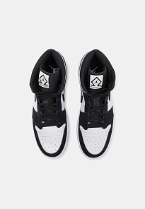 Фото № 4 с приближением к товару «‎AIR JORDAN 1 MID SE»